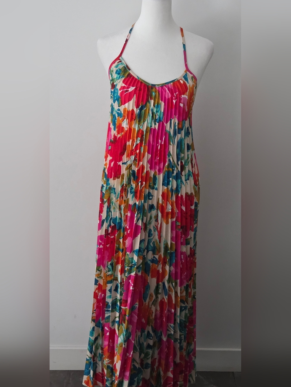 SHEIN Floral Pleated Maxi Dress in Pink, Orange, Teal, Cream